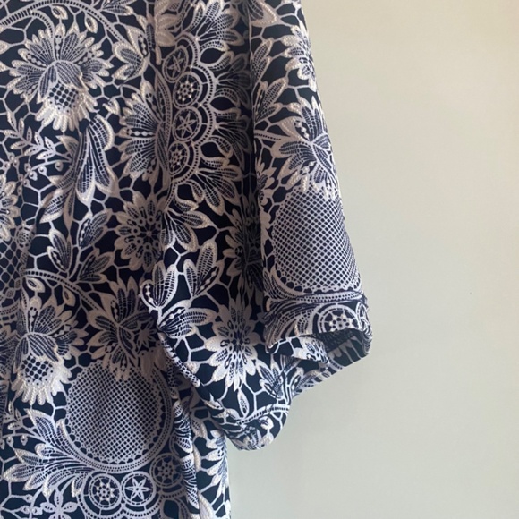 Black White Dress - Picture 3 of 6